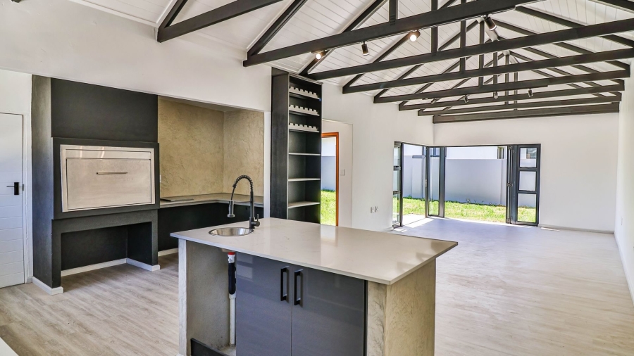 4 Bedroom Property for Sale in Kleinmond Western Cape